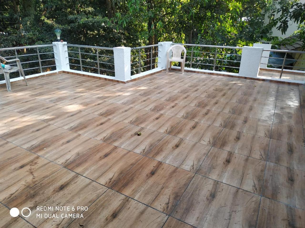 אליבג Krushna Kunj Holiday Home מראה חיצוני תמונה