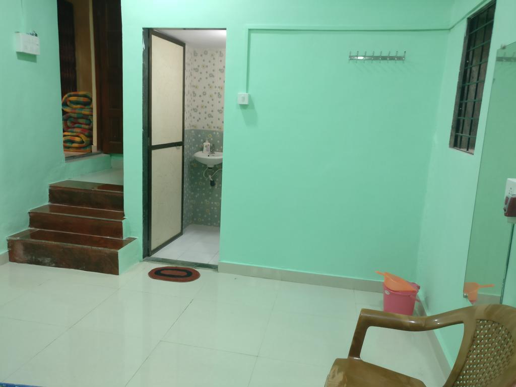 אליבג Krushna Kunj Holiday Home מראה חיצוני תמונה