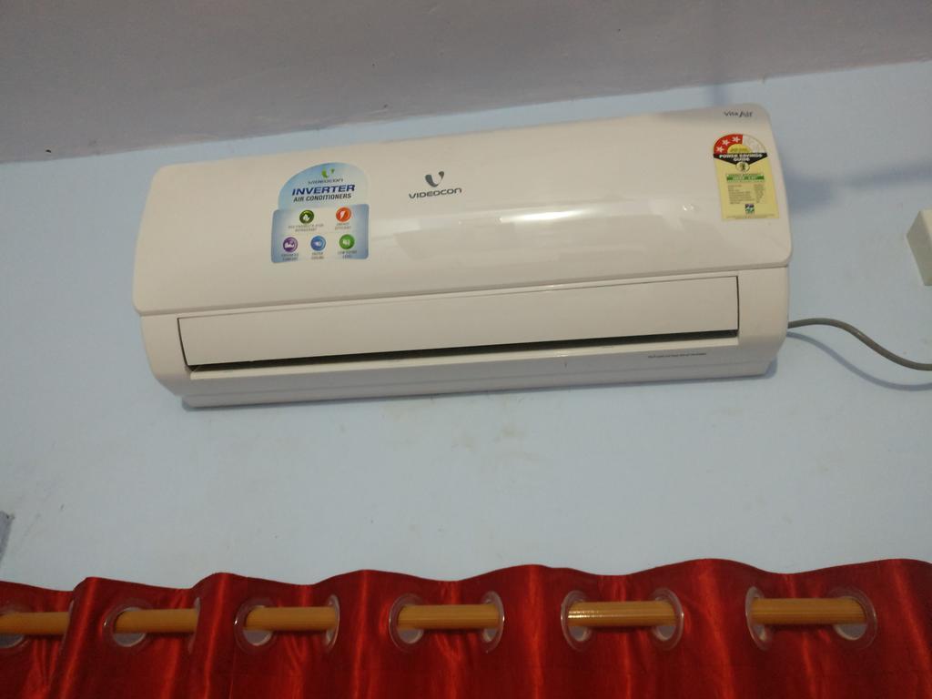 אליבג Krushna Kunj Holiday Home מראה חיצוני תמונה